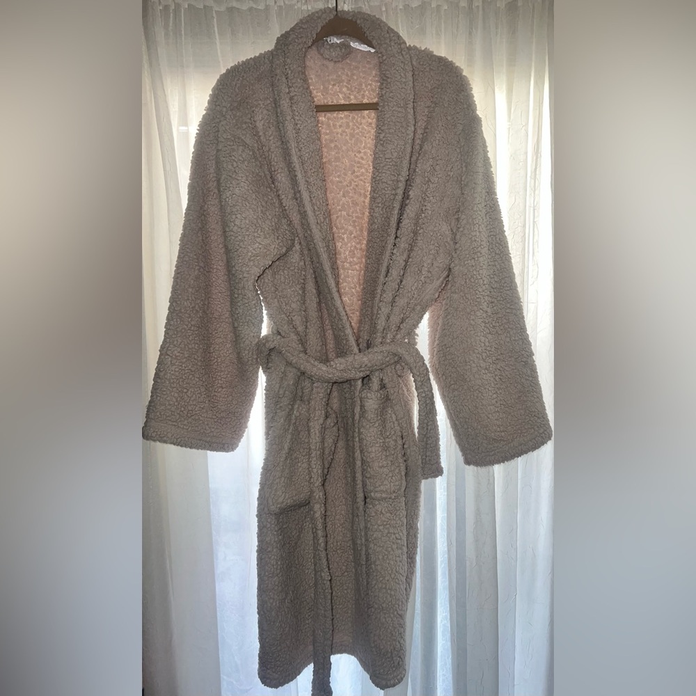 Pottery Barn Teddy Bear Sherpa Robe, Large - Picture 2 of 7